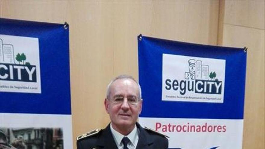 Condecorado el jefe de la Policía Local