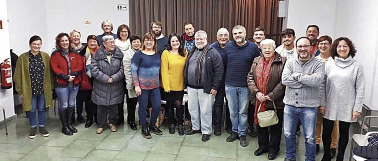 Reciente asamblea de Més per Capdepera, con la asistencia también de cargos insulares y autonómicos.