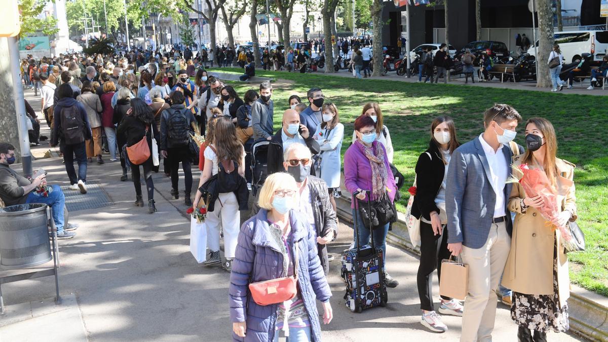 TMB va registrar per Sant Jordi més d’1,4 milions de viatges amb metro i autobús