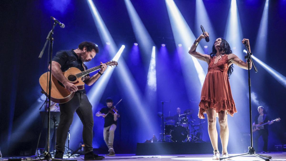 “El Sueño de Morfeo” se despide por todo lo alto en Oviedo: "Se hace difícil después de tanto tiempo pero es muy emocionante, gracias de corazón"