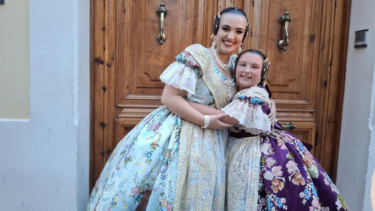 Paula Argudo y Elia Lull, las nuevas Falleras Mayores de Dénia