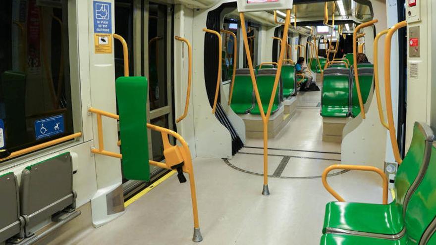 El metro de Málaga transportó un 88,7% menos de pasajeros