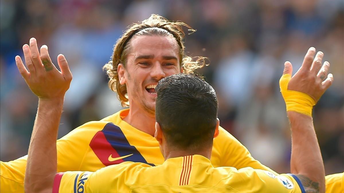 rpaniagua50472159 barcelona s french forward antoine griezmann  l  celebrates 191021225400