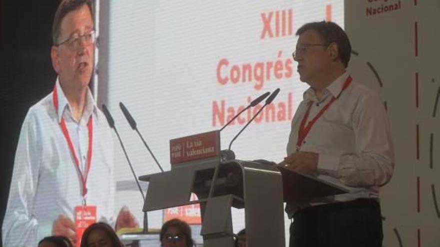 El presidente de la Generalitat y secretario del PSPV, Ximo Puig, ayer durante su intervención.