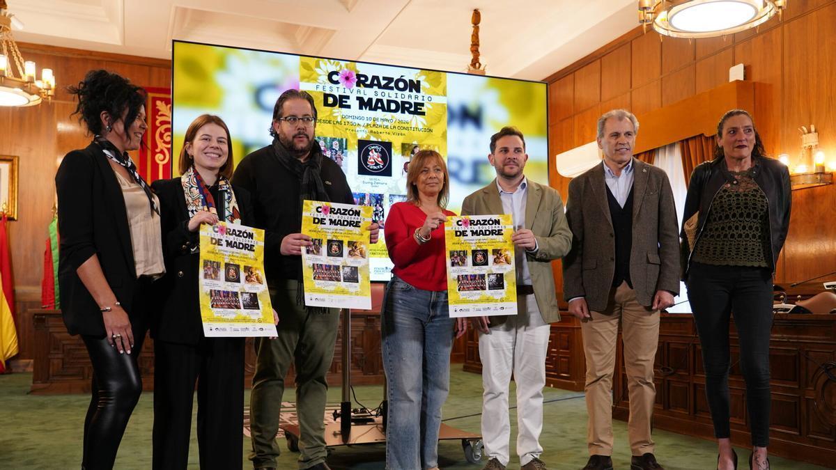 PRESENTACIÓN FESTIVAL SOLIDARIO "CORAZÓN DE MADRE"