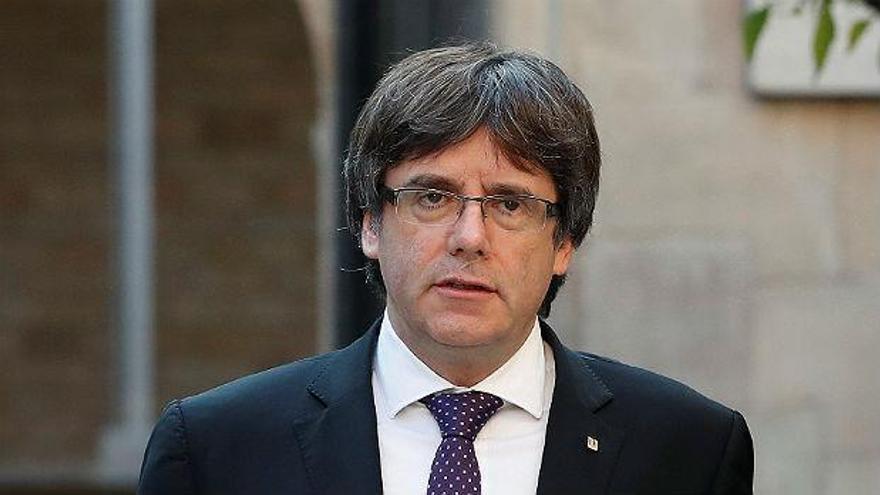 Puigdemont llega al Tribunal que decidirá su entrega