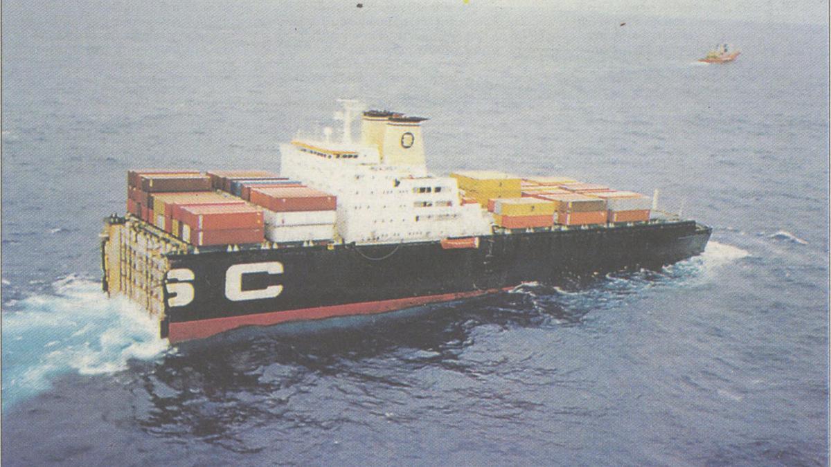 La popa del MSC Carla, en medio del Atlántico a finales de 1997.