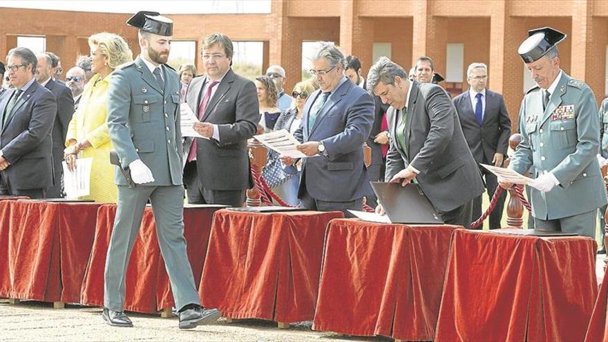 Mérida recuerda a 332 guardias civiles fallecidos en actos de servicio