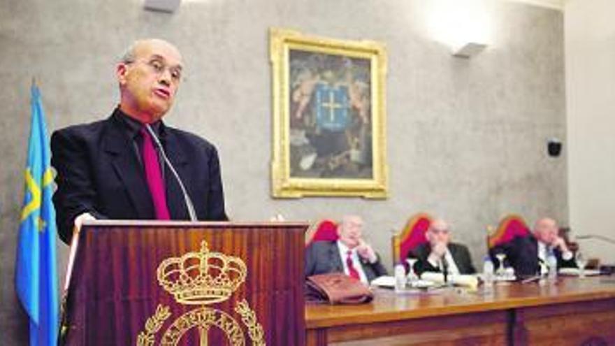 Julio Concepción, durante su discurso de ayer en el RIDEA.