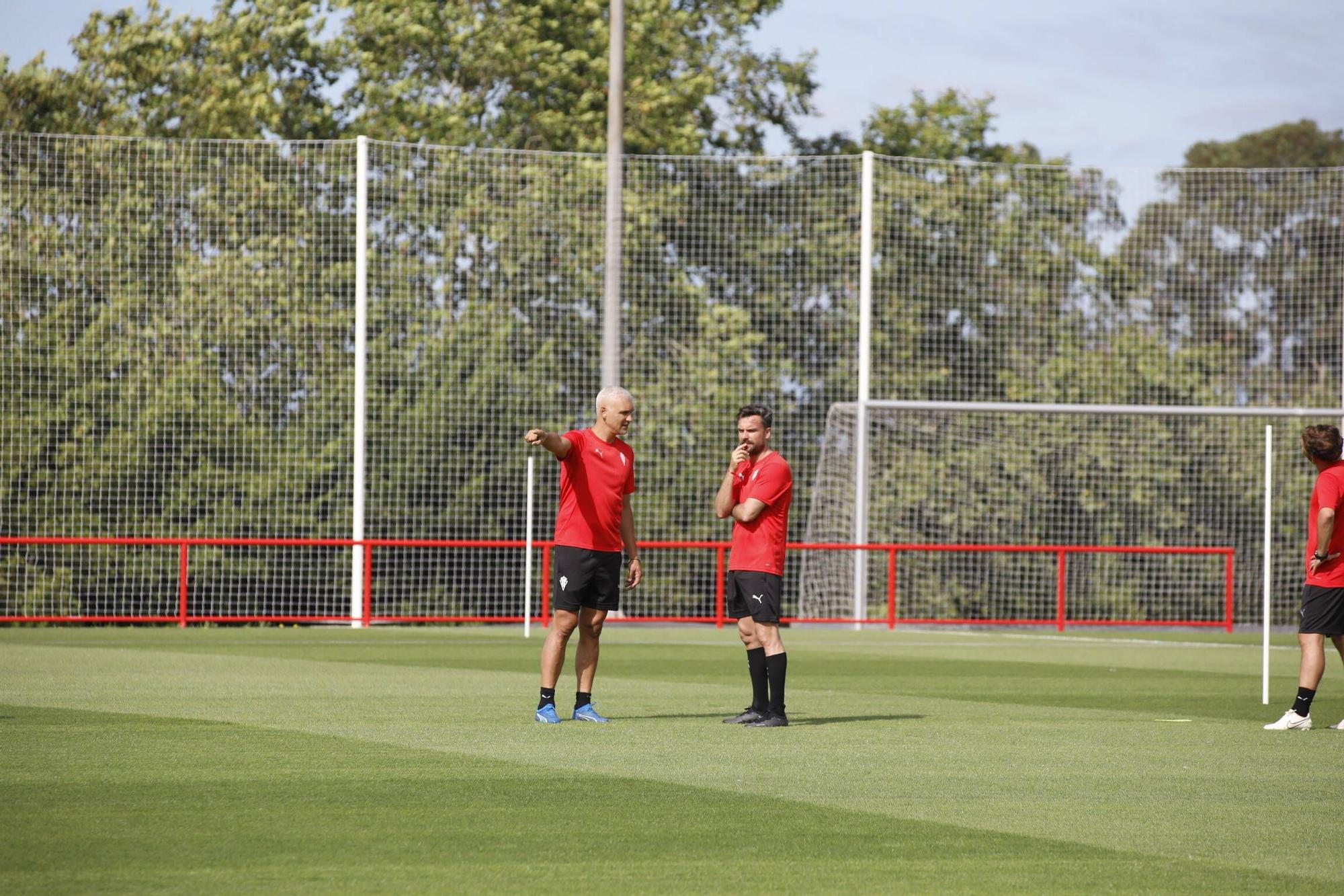 Así fue el primer entrenamiento de la era Albés en el Sporting (en imágenes)