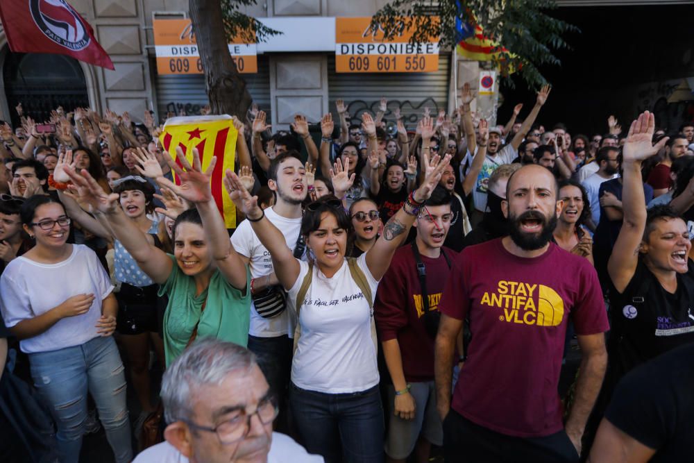 Manifestación 9 d'Octubre Valencia: tensión y altercados