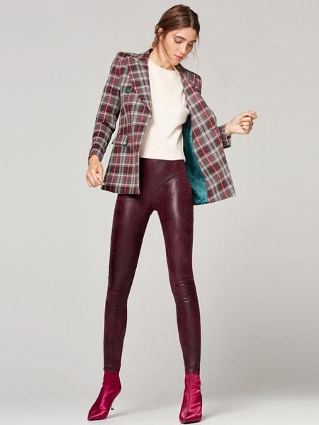 Rebajas de invierno 2018: Uterqüe, leggins metalizados