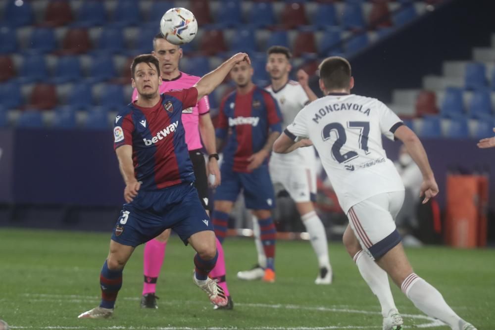 Las mejores fotos del Levante UD - Osasuna