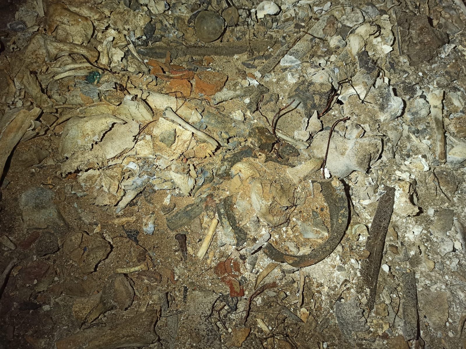 Cueva Serra de Tramuntana enterramientos