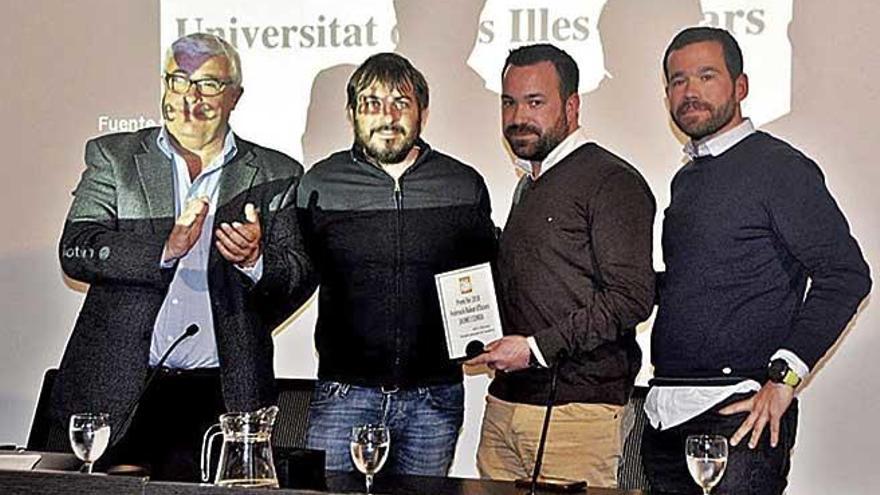 Los hijos de Jaume March recogieron el premio Rey de la Federación Balear.