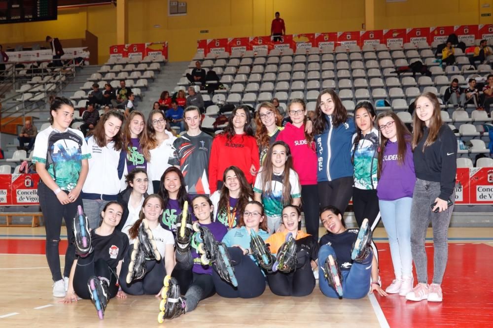 Los mejores patinadores de "freestyle" disputan el Campeonato de España en As Travesas.
