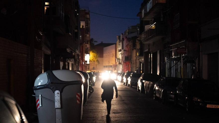 Más de 2.400 vecinos se quedan sin luz en el barrio de San José de Zaragoza