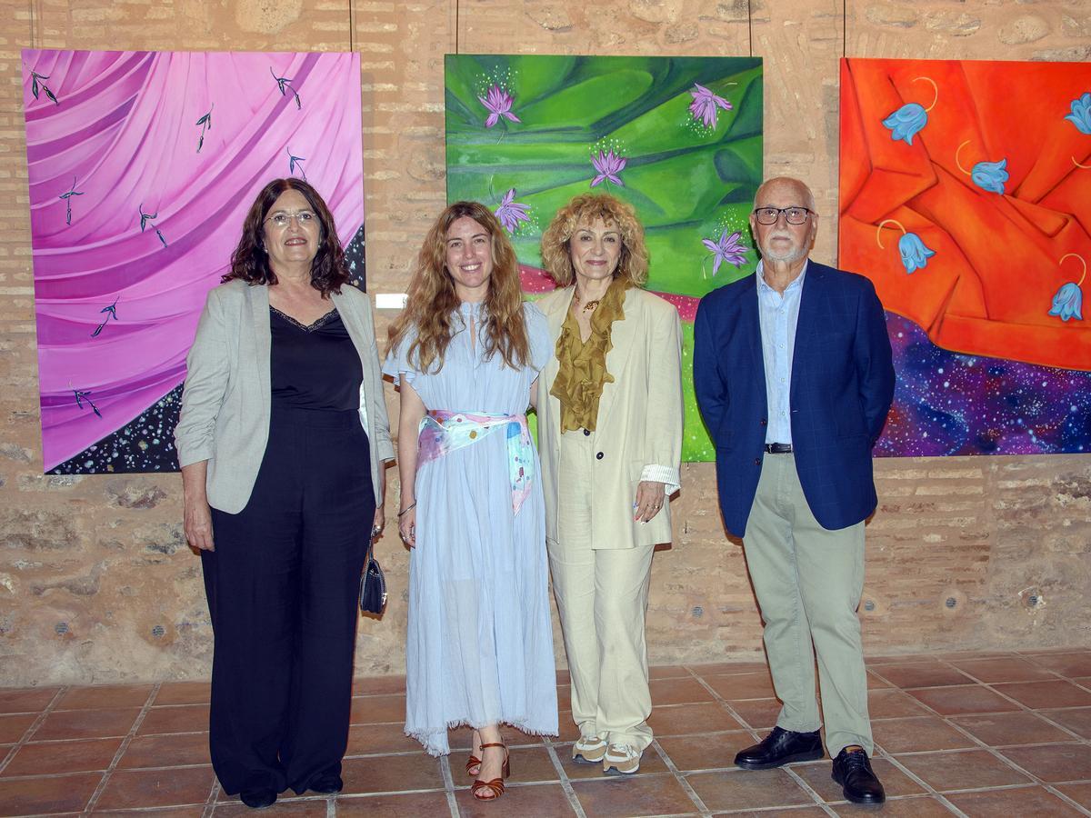 La inuguración de la muestra contó con la edil de Cultura, Ana Mª Quesada y el presidente de la Fundación Bancaja en Sagunt, Alfons Muñoz.