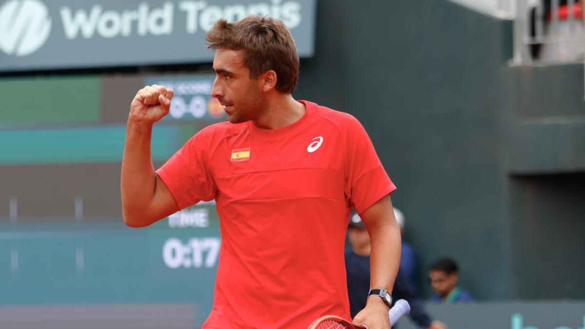 COPA DAVIS | Un colosal Dani Mérida acerca a España a las finales de la Copa Davis