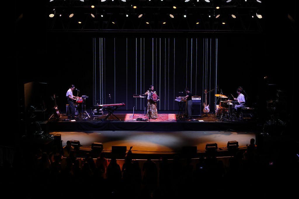 No te pierdas las mejores imágenes del concierto de Julieta Venegas en La Mar de Músicas