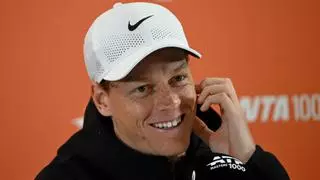 Sinner no lo tiene tan claro como Alcaraz en el pádel: "Tendrá que correr por los dos"