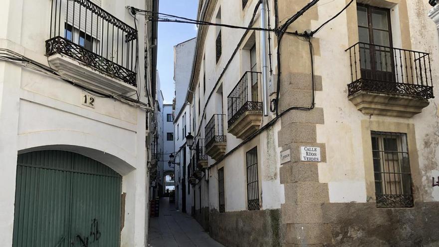 Abreu levanta 15 nuevos apartamentos turísticos en la calle Andrada, la del desaparecido Bar La Machacona de Cáceres