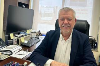 «Empecé arreglando televisores con mi coche  y mi maleta»