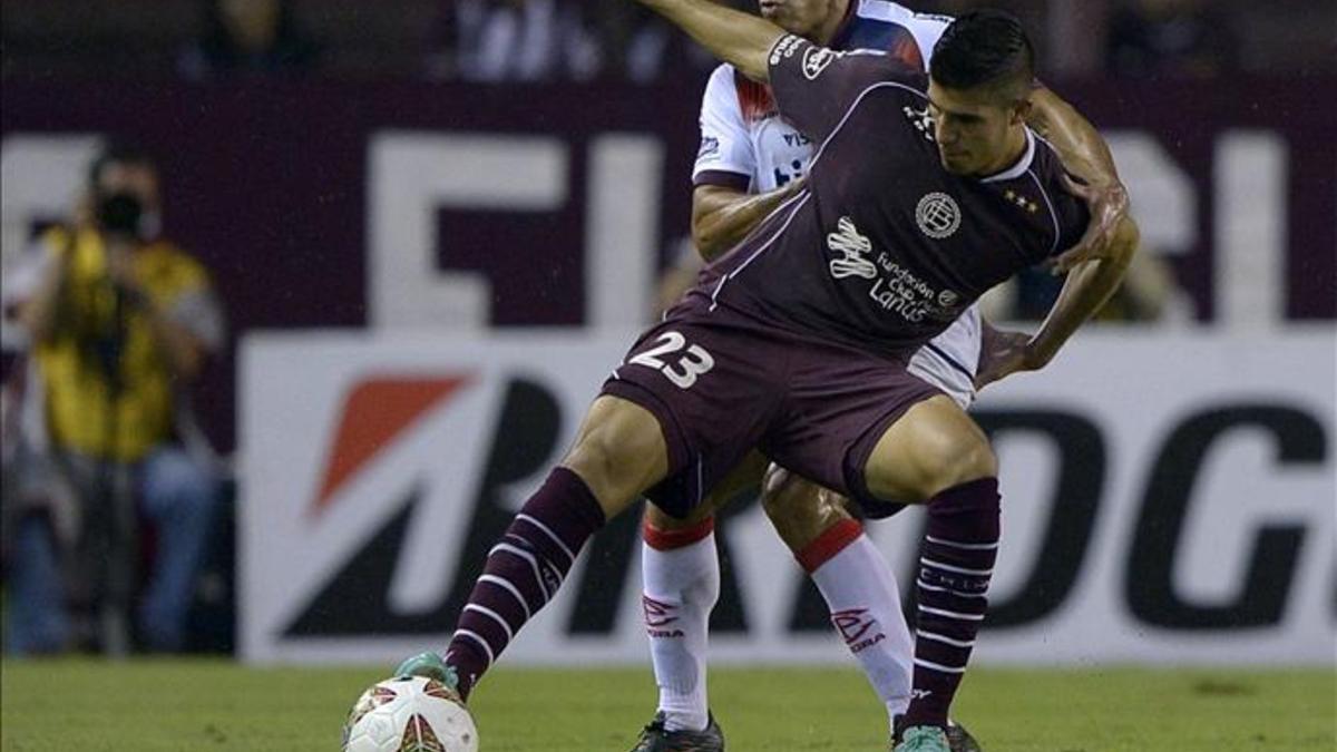 Óscar Benítez dejará Lanús para incorporarse al Benfica de Lisboa