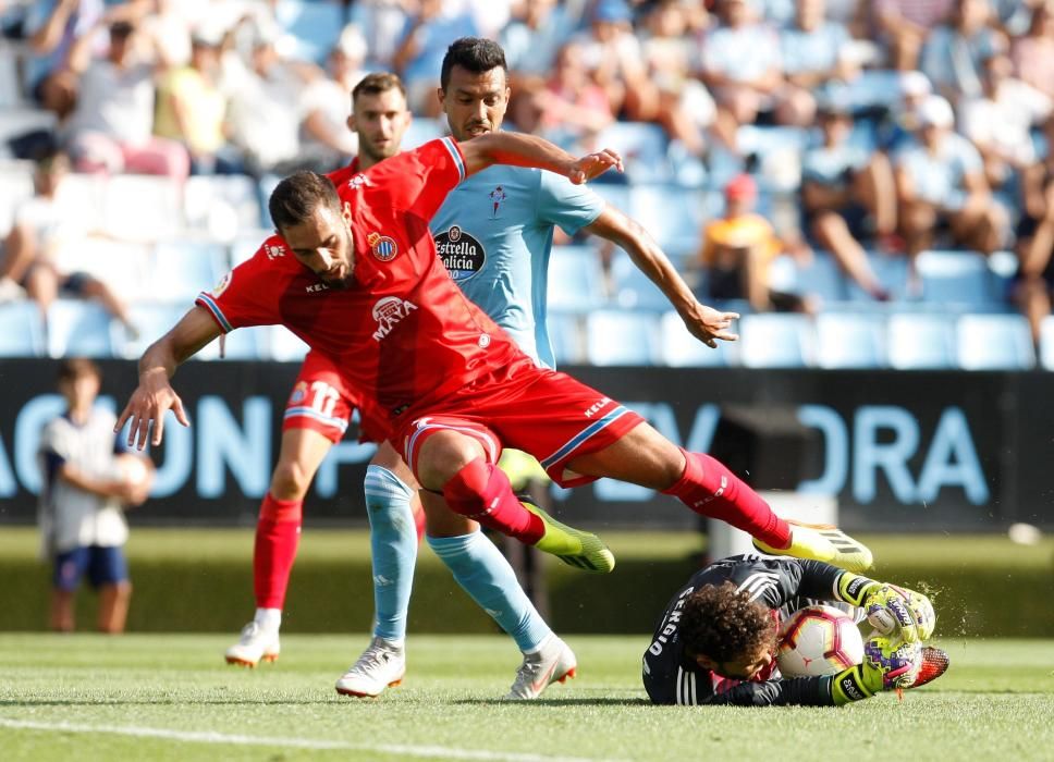 Las mejores fotografías del primer partido de Liga que midió a celestes y a pericos en Balaídos.