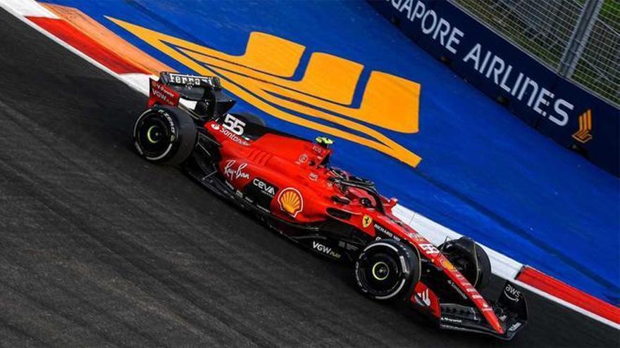 Ferrari lidera los primeros libres en Singapur