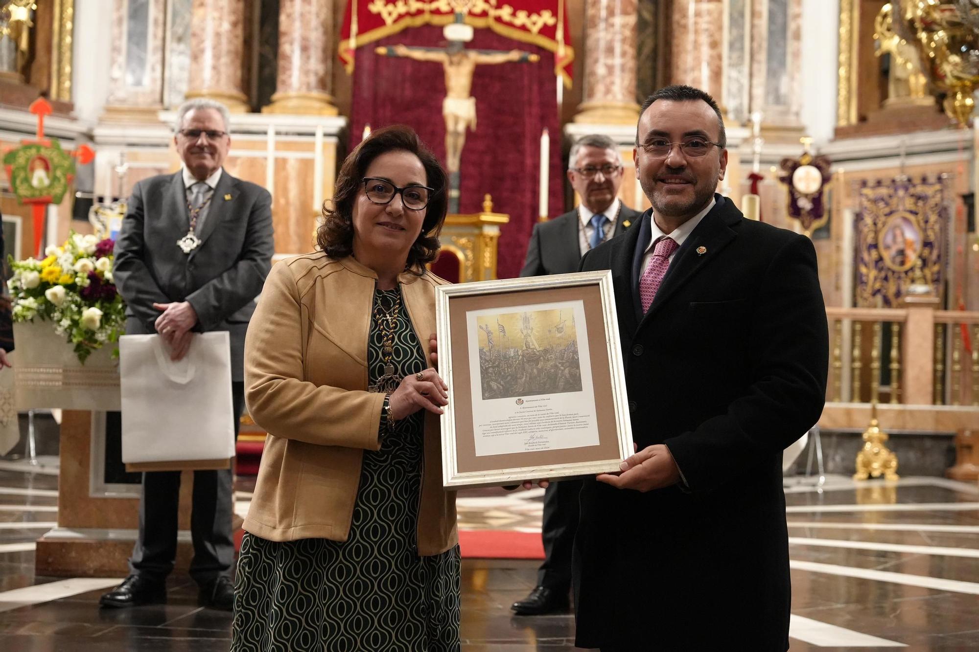 Las fotos de la misa para conmemorar el 50º aniversario de la Junta Central de Semana Santa de Vila-real