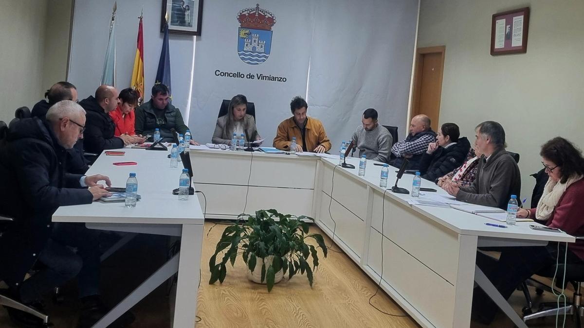 Sesión plenaria na que se aprobaron os orzamentos de 2026.