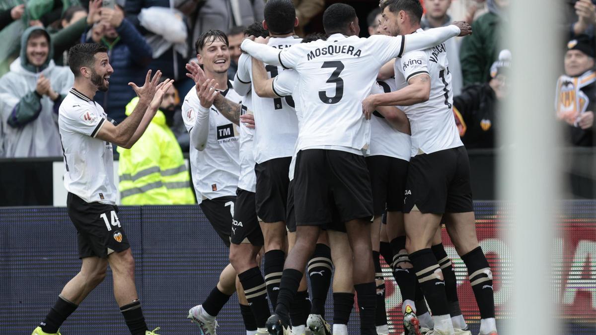 El Valencia venció al Getafe por 1-0 en marzo y desde entonces solo ha disputado un duelo en casa