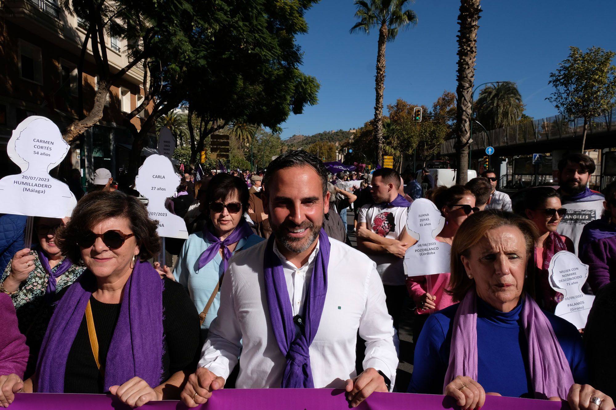 La marcha del 25-N en Málaga por el Día de la eliminación de la violencia machista contra las mujeres, en imágenes