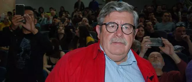 "Putin tiene de comunista lo mismo que yo de cura, representa a la derecha nacionalista rusa"