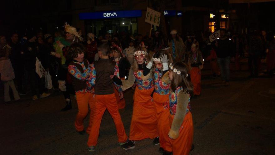 El Carnaval fa sortir el poble de Moià al carrer