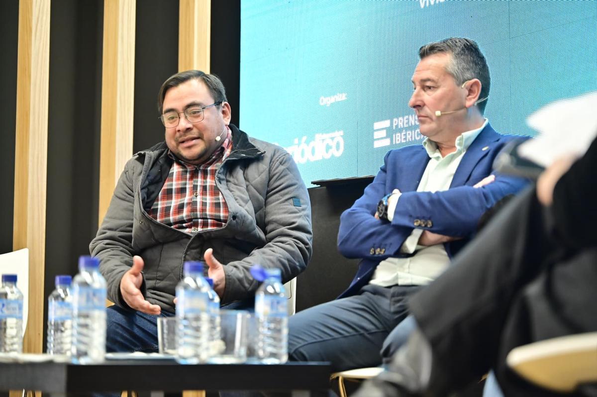 Padre Maikel Monterrey y Joaquín Casquero.