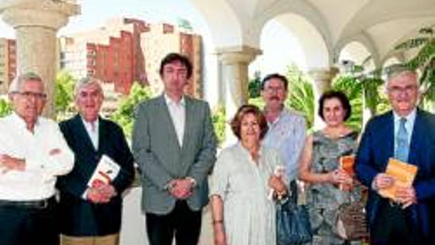 La Revista Alcántara homenajea a José Canal en su nuevo número