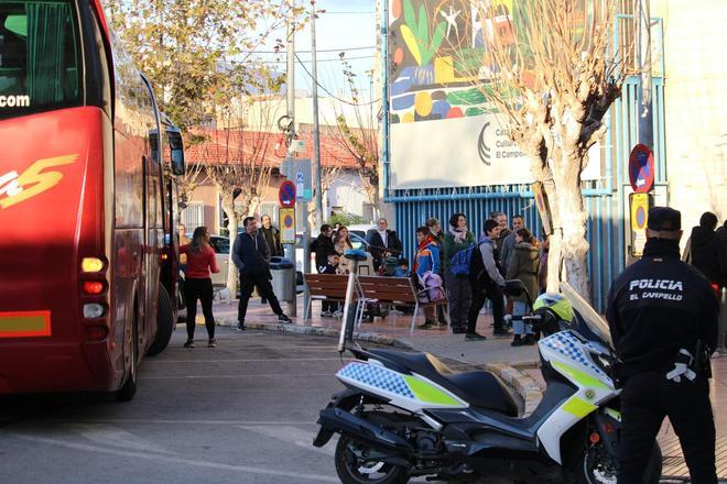 Primer día de clase en la Casa de Cultura de 150 alumnos del colegio Altamira de El Campello