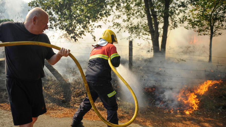 Ya están controlados los incendios forestales de Manzaneda, Cudeiro yO Barco de Valdeorras