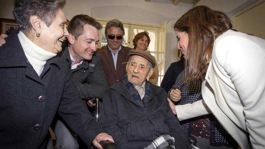 El extremeño Francisco Núñez Olivera con 112 años es el más longevo de Europa