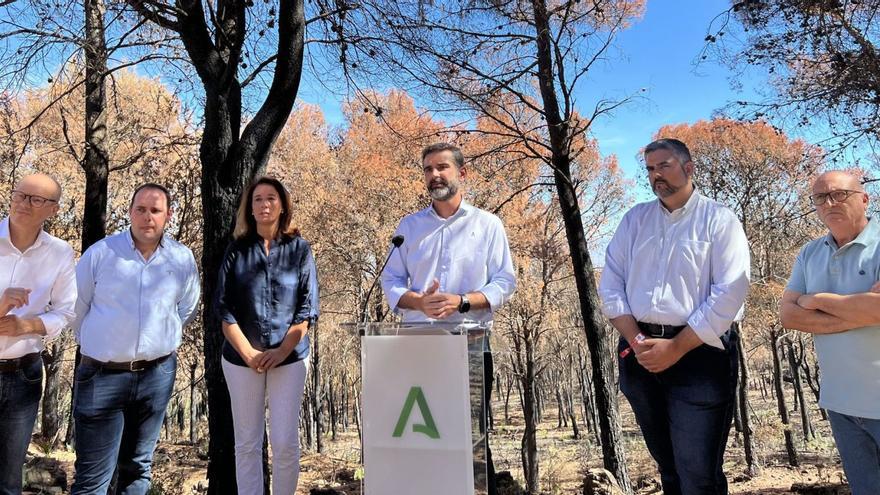 El consejero de Sostenibilidad, Medio Ambiente y Economía Azul, Ramón Fernández-Pacheco, compareció ayer en Alhaurín el Grande.