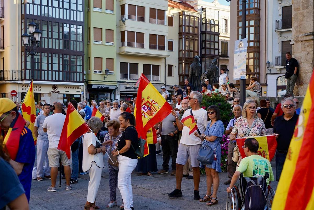 Concentración en Zamora por Ceuta Concentración en Zamora por Ceuta