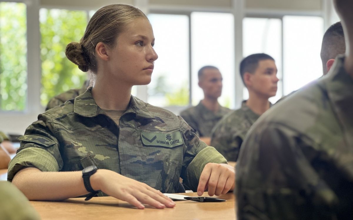 Las primeras imágenes de la princesa Leonor en la Academia Militar de Zaragoza