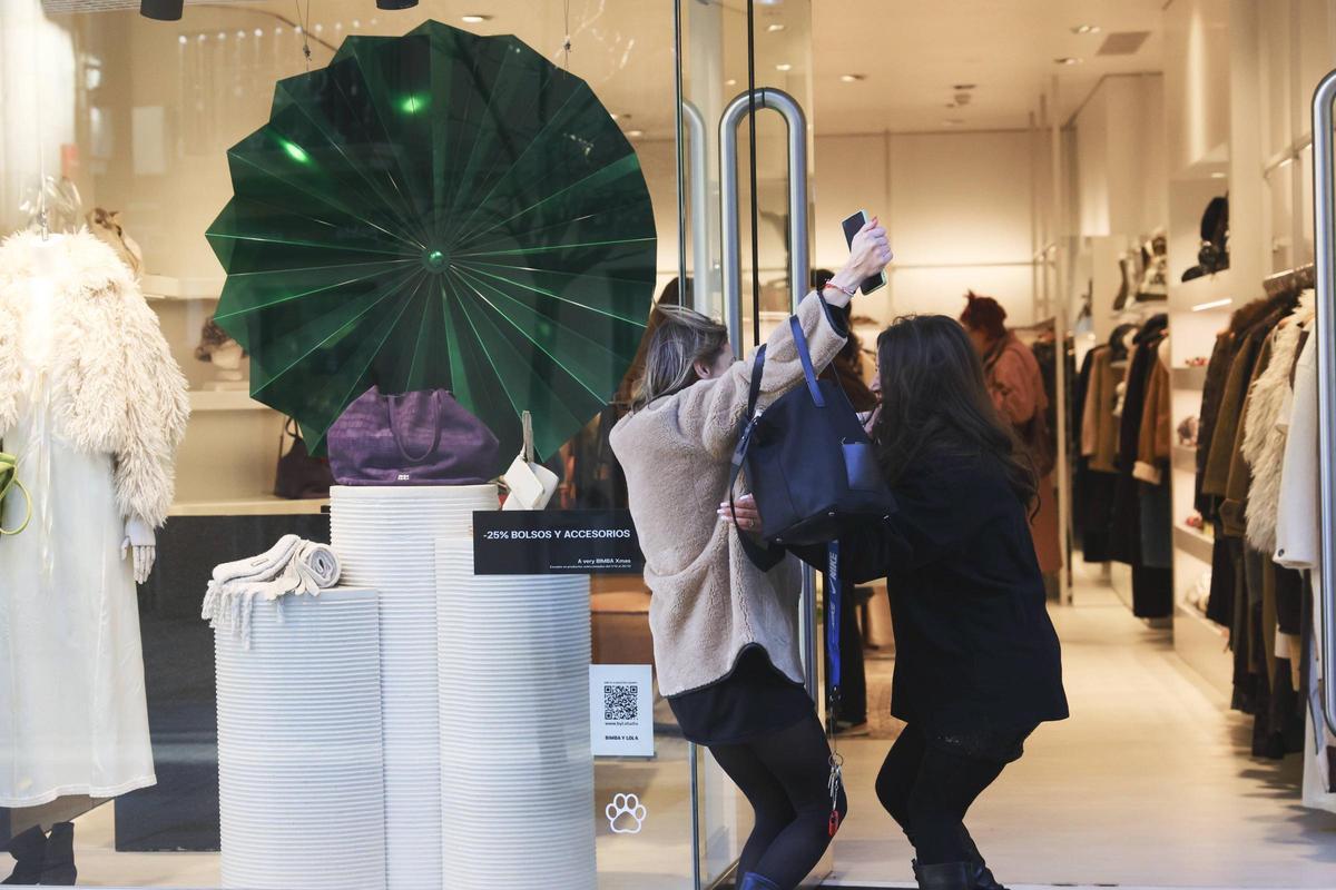 El único negocio de la ciudad donde se celebró un premio del "Gordo" de Navidad, en la tienda de la cadena "Bimba y Lola" de la calle la Cámara.