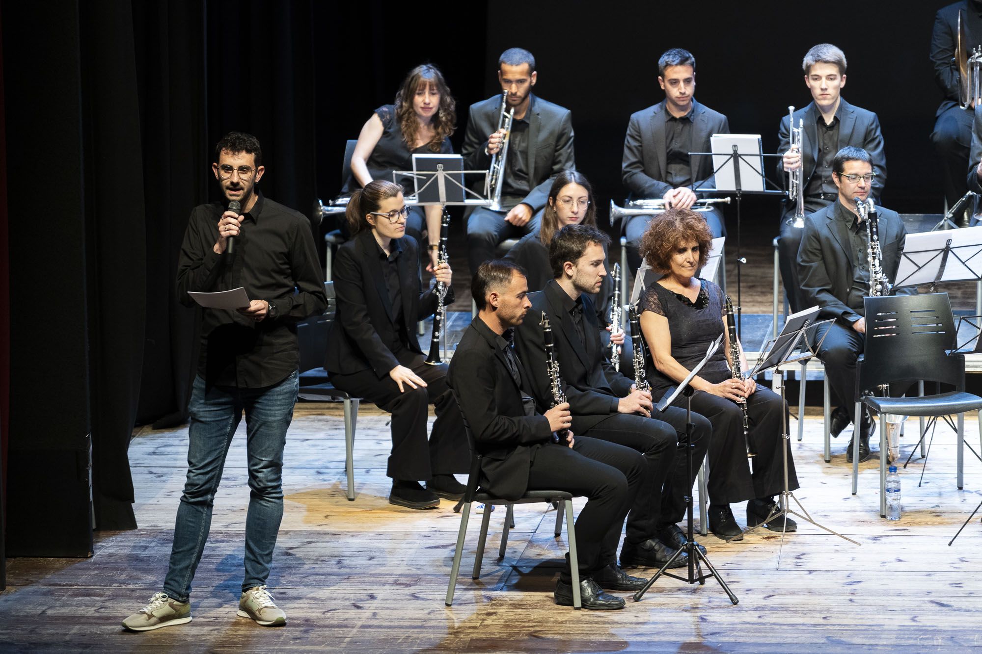 EN FOTOS | Concert de presentació del darrer disc de la Cobla Berga Jove