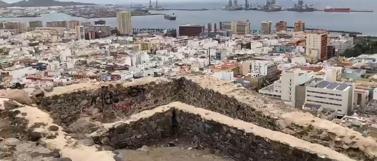 Basura y suciedad en la zona de Punta de Diamante
