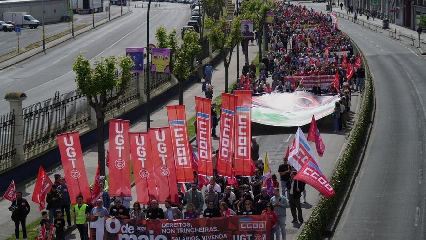 Día de los Trabajadores en A Coruña: miles de coruñeses en las manifestaciones del primero de mayo