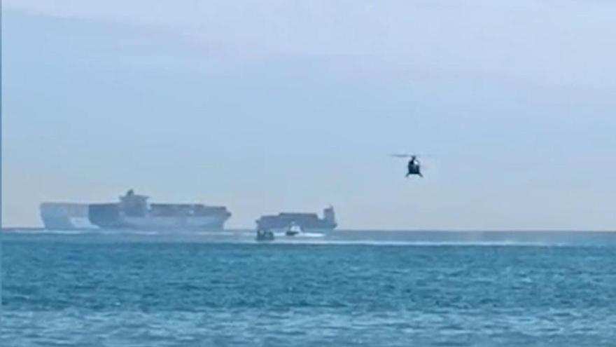 Un ejercicio rutinario de la Guardia Civil contra el narcotráfico sorprende en la playa valenciana de Pinedo