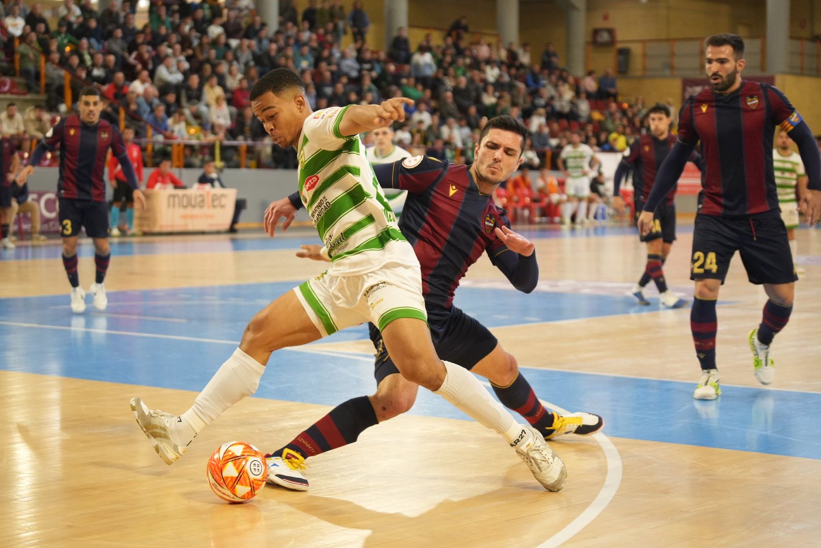 El Córdoba Futsal-Levante en imágenes